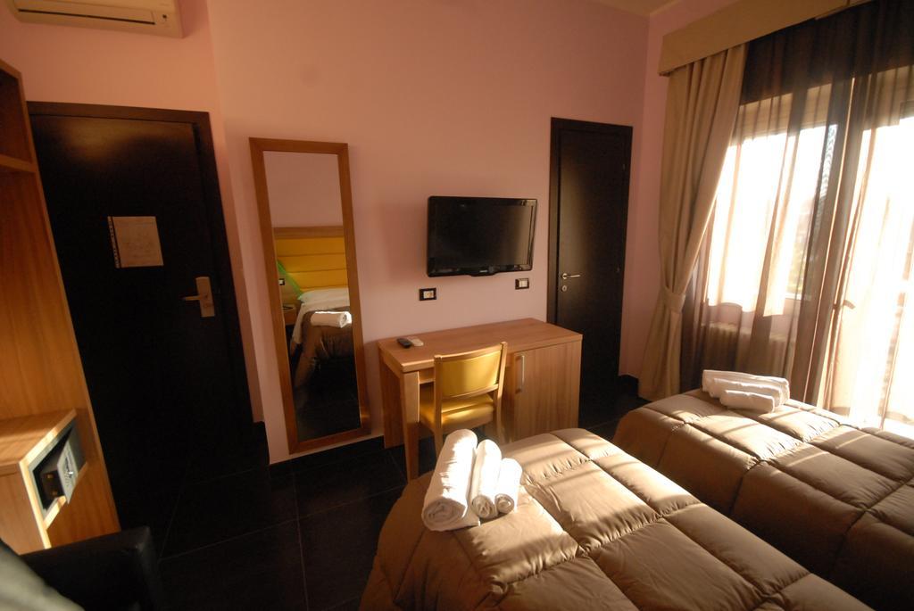 Ostia Antica Suite B&B Chambre photo